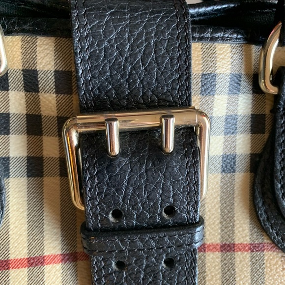 Now $120 PRICE DROP Burberry Haymarket - Picture 11 of 14